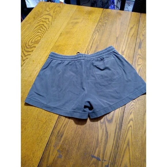 ATHLETA  Shorts Womens 6 GRAY Grey Preowned Summer Exercise Yoga Workout Running - Picture 9 of 9